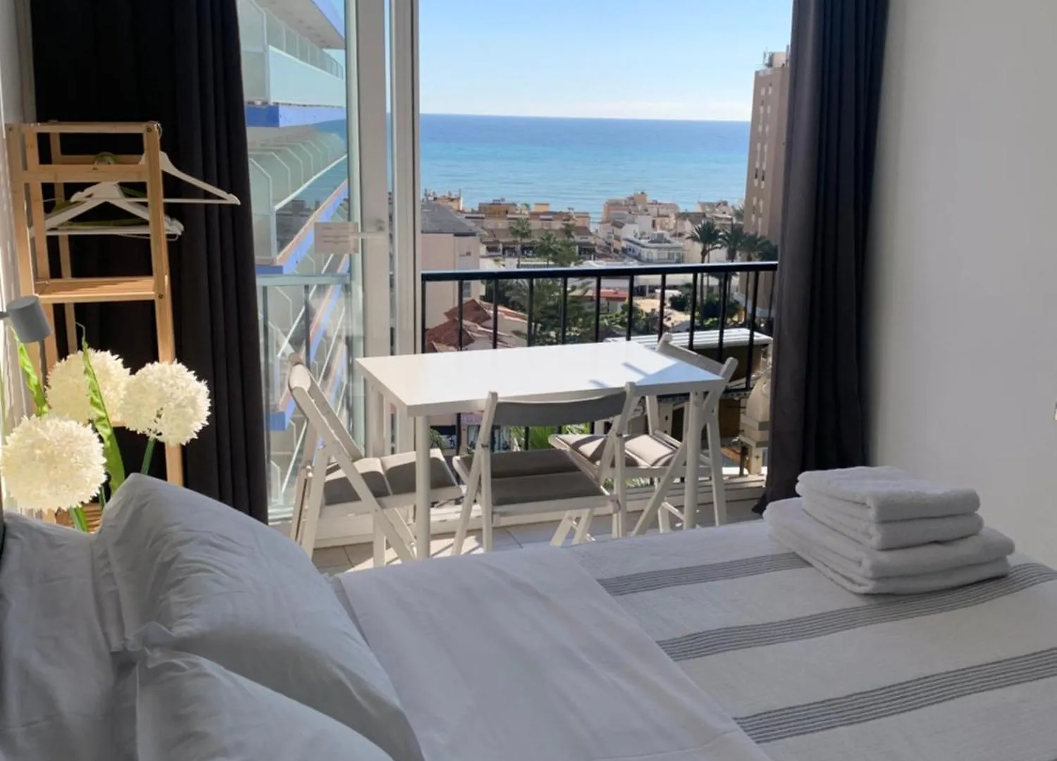 Apartment Inviting Studio With Sea View Torremolinos